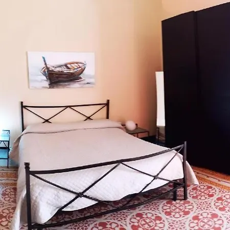 Bed & Breakfast La Dimora Del Massimo 3*