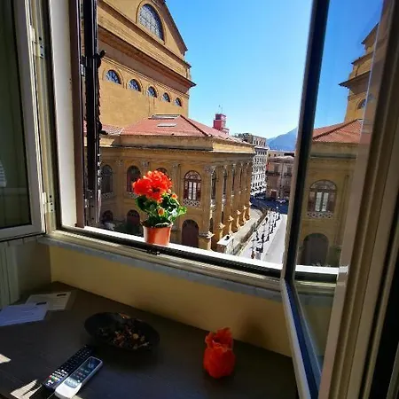 La Dimora Del Massimo Bed & Breakfast 3*
