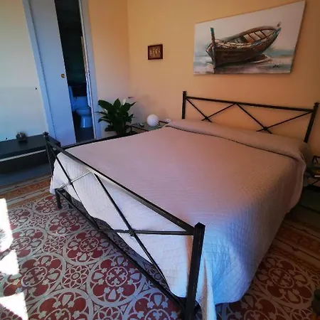 La Dimora Del Massimo Bed & Breakfast 3*