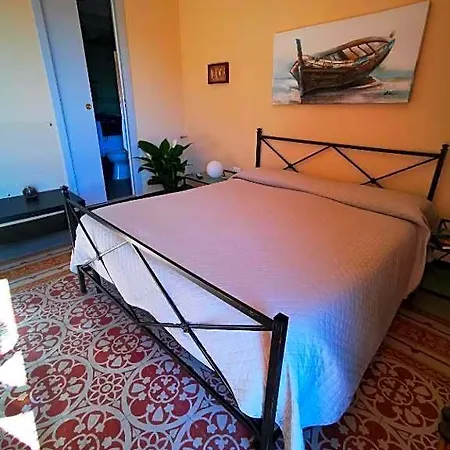 Oda ve Kahvaltı La Dimora Del Massimo Palermo